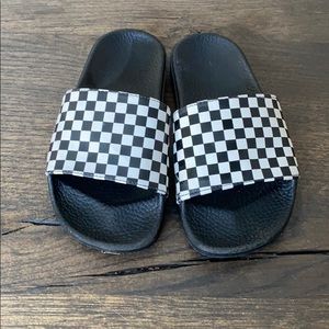 vans girls slides